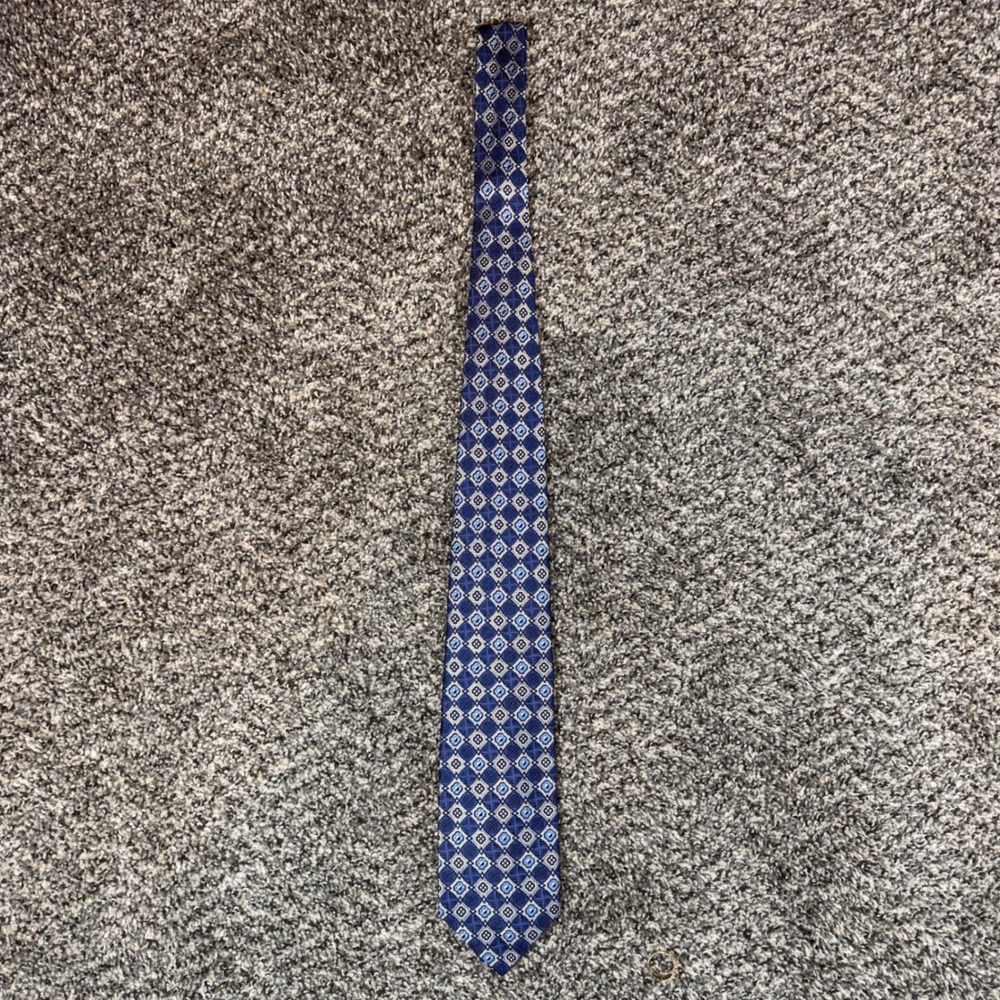 Robert Talbott Best of Class Silk Tie Navy Blue Geometric Medallion USA